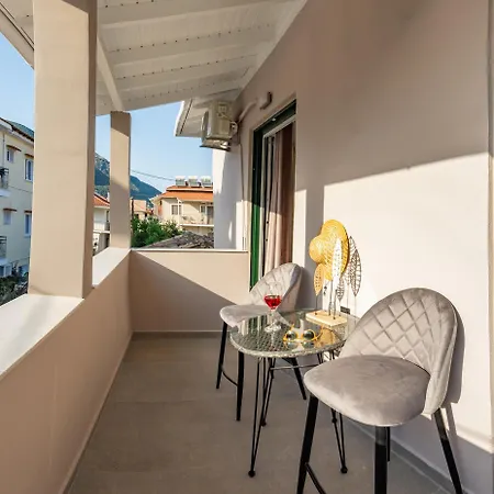 Aetheria Luxury Living Lefkada 3* 奈德里