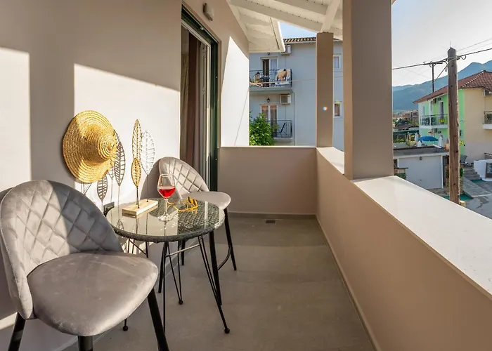 Aetheria Luxury Living Lefkada 3* Нидри